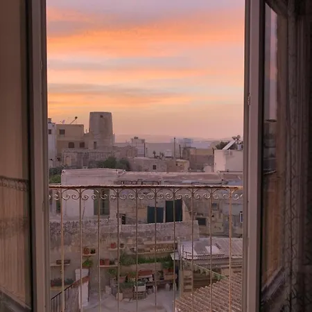 House Of Character In Historical Apartament Rabat