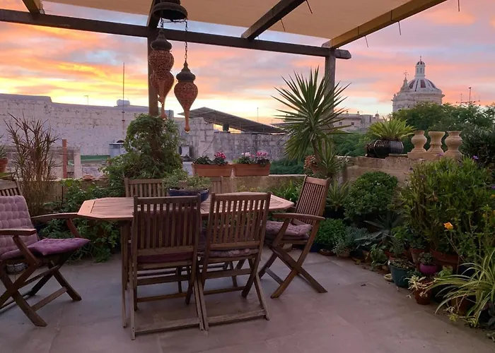 House Of Character In Historical *